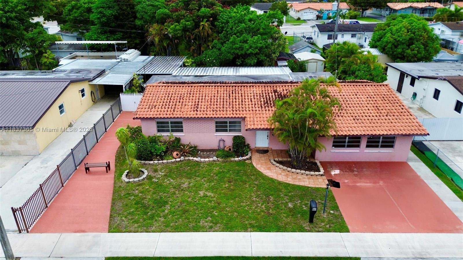 Property Photo:  3310 SW 106th Ave  FL 33165 