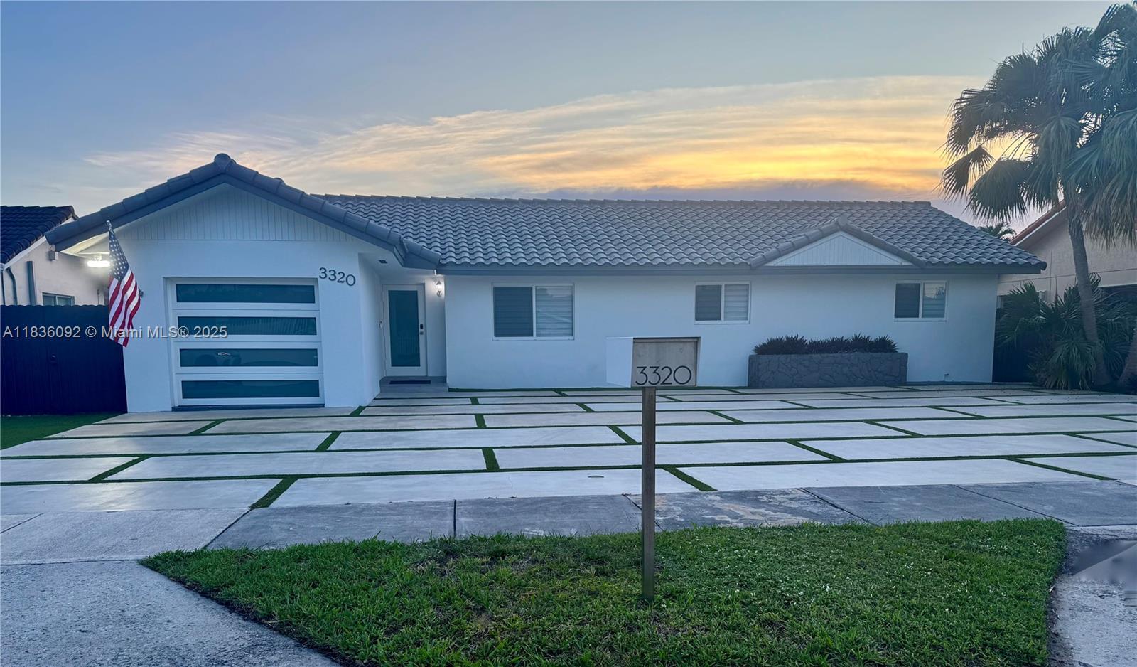 Property Photo: 3320 SW 139th Ave FL 33175