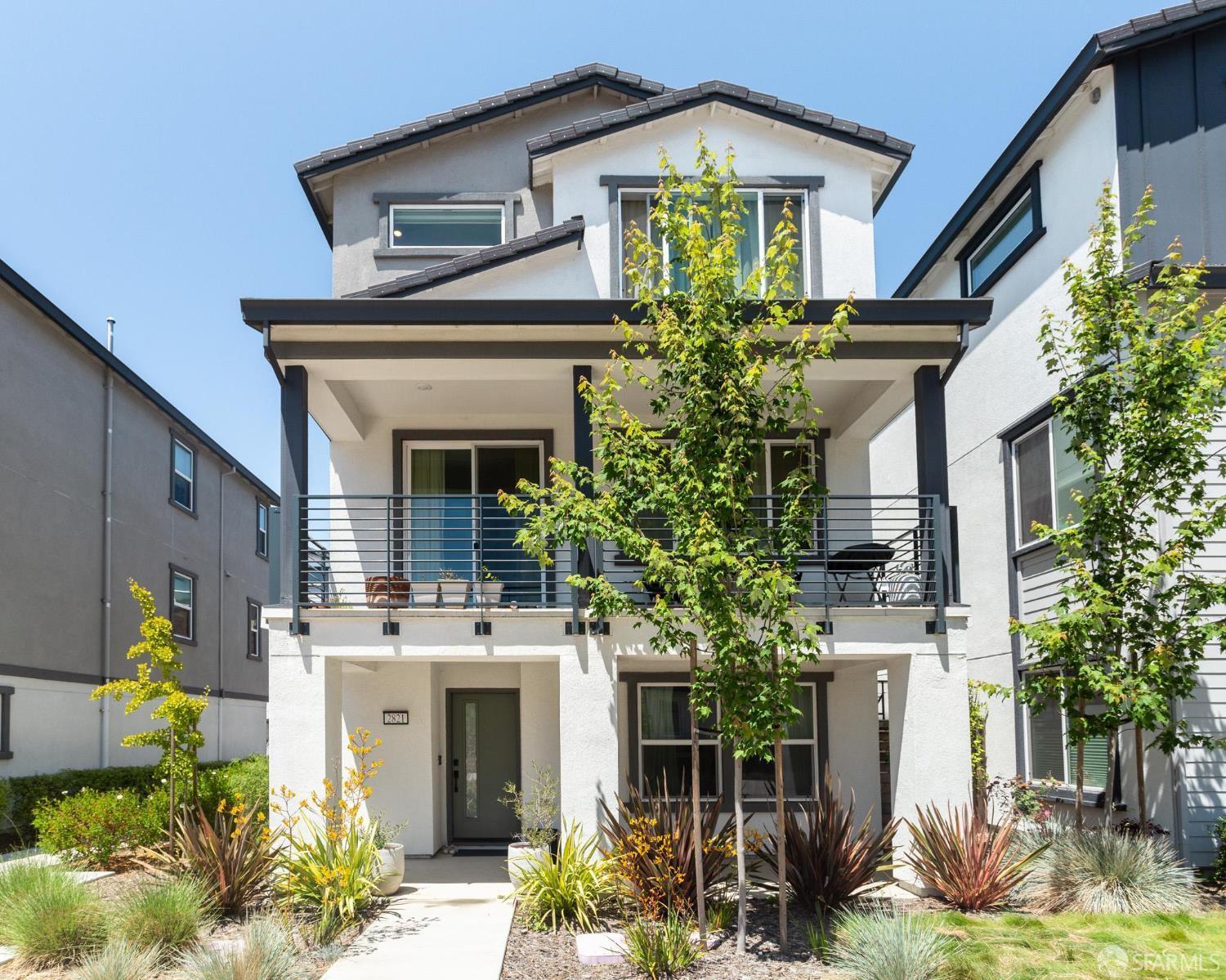 Property Photo: 2821 San Jacinto Lane CA 94501