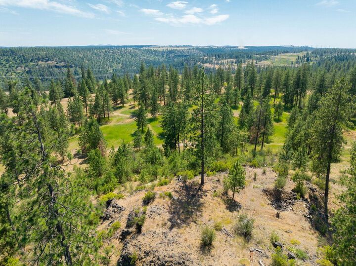 Property Photo:  14933 Burnett Rd  WA 99026 