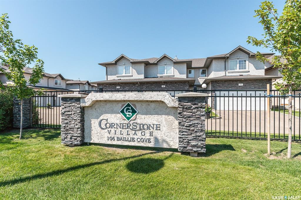 Property Photo: 106 Baillie Cove 3 SK S7T 0B8