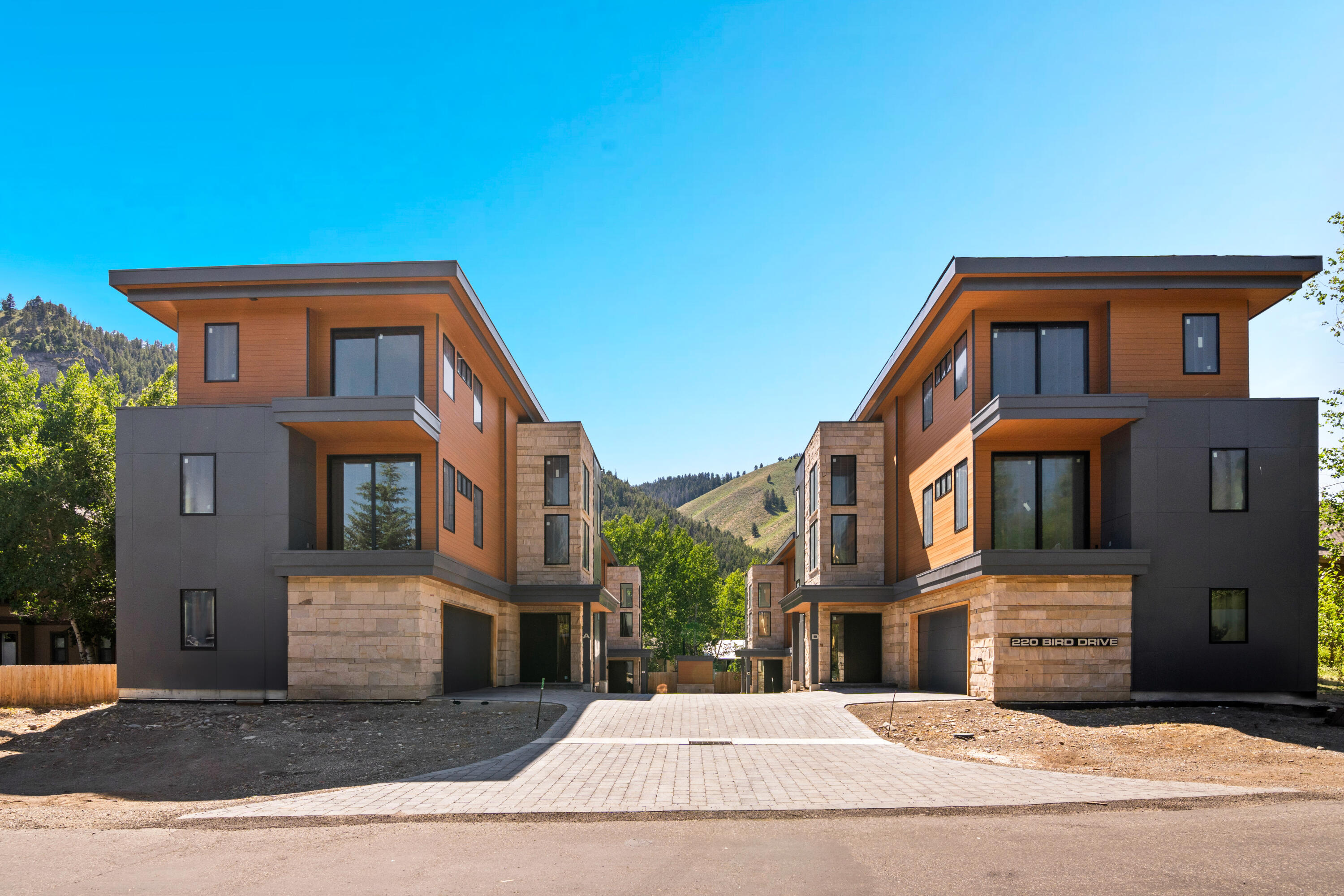 Property Photo:  220 Bird Dr C  ID 83340 
