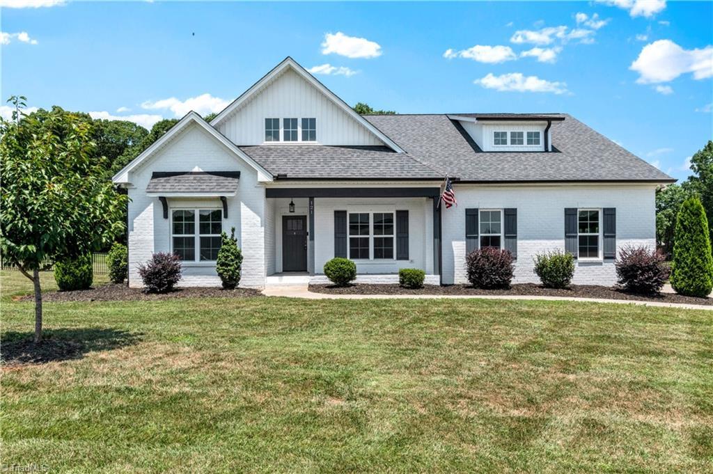 121 Beauchamp Oaks Court  Advance NC 27006 photo