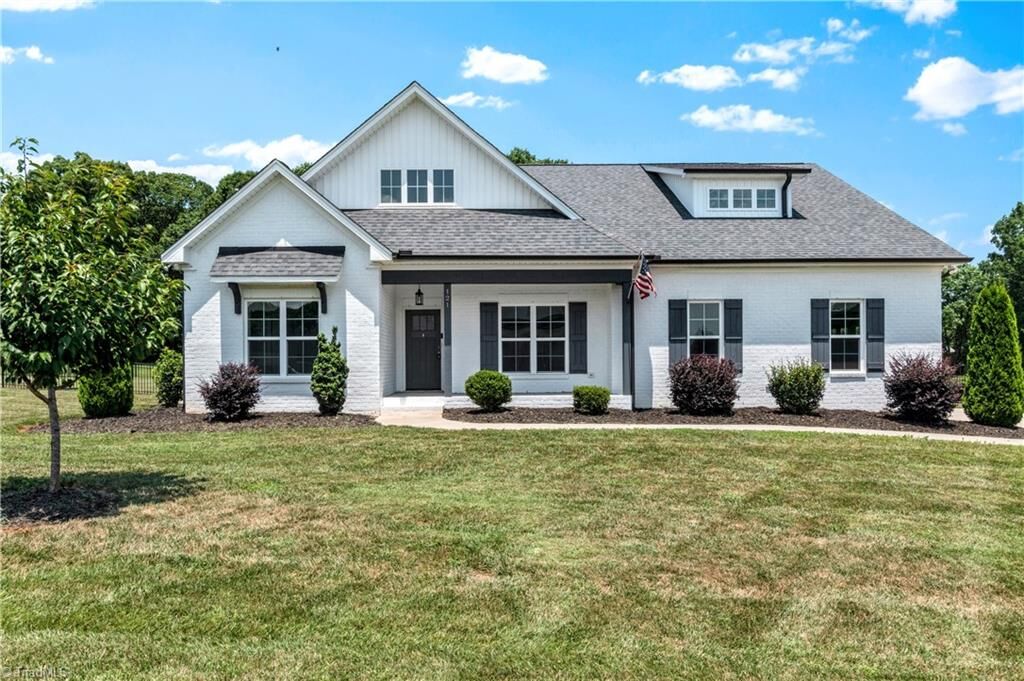 Property Photo:  121 Beauchamp Oaks Court  NC 27006 