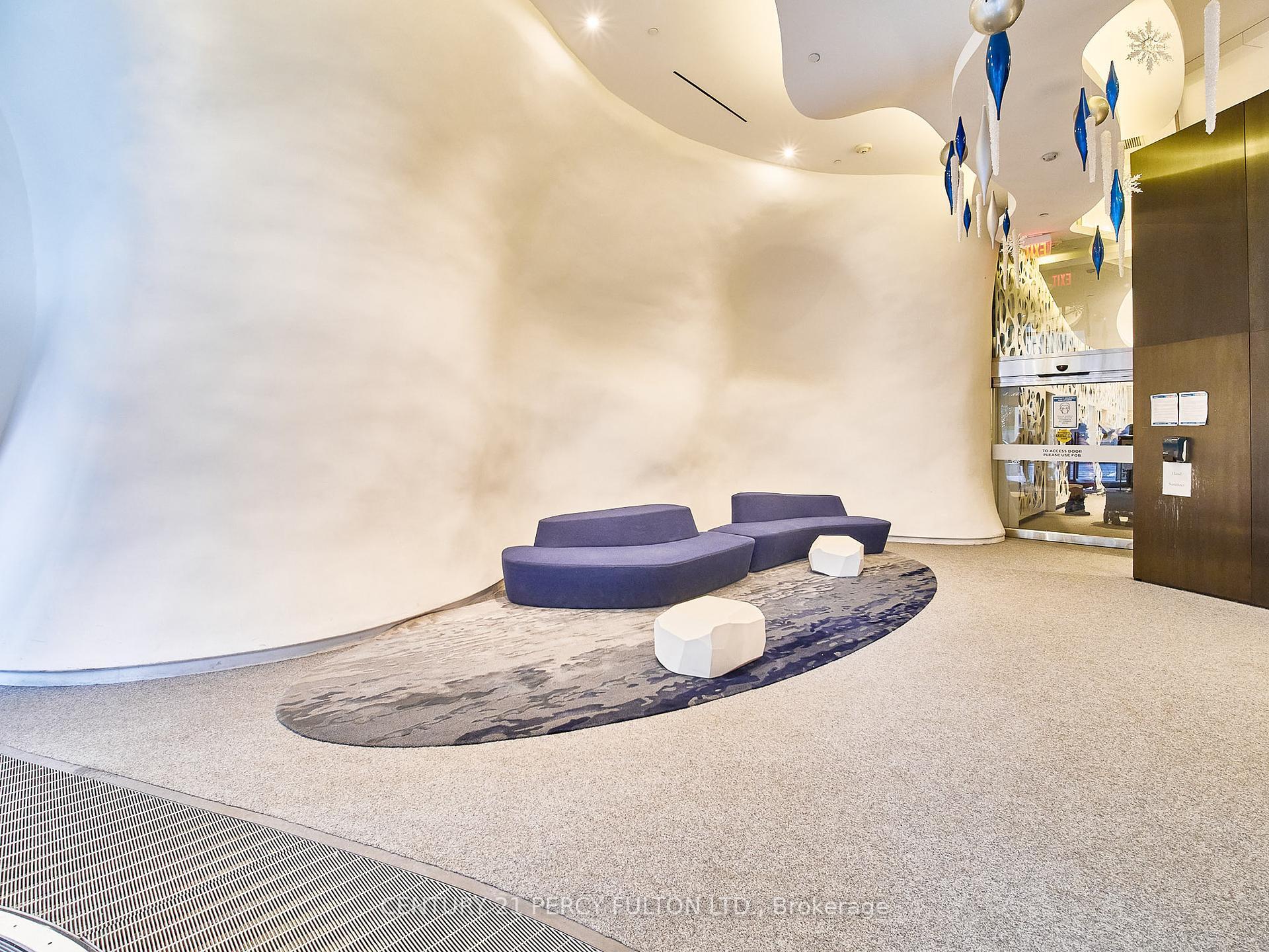 Property Photo: 1 Bloor Street E 3605 ON M4W 1A9