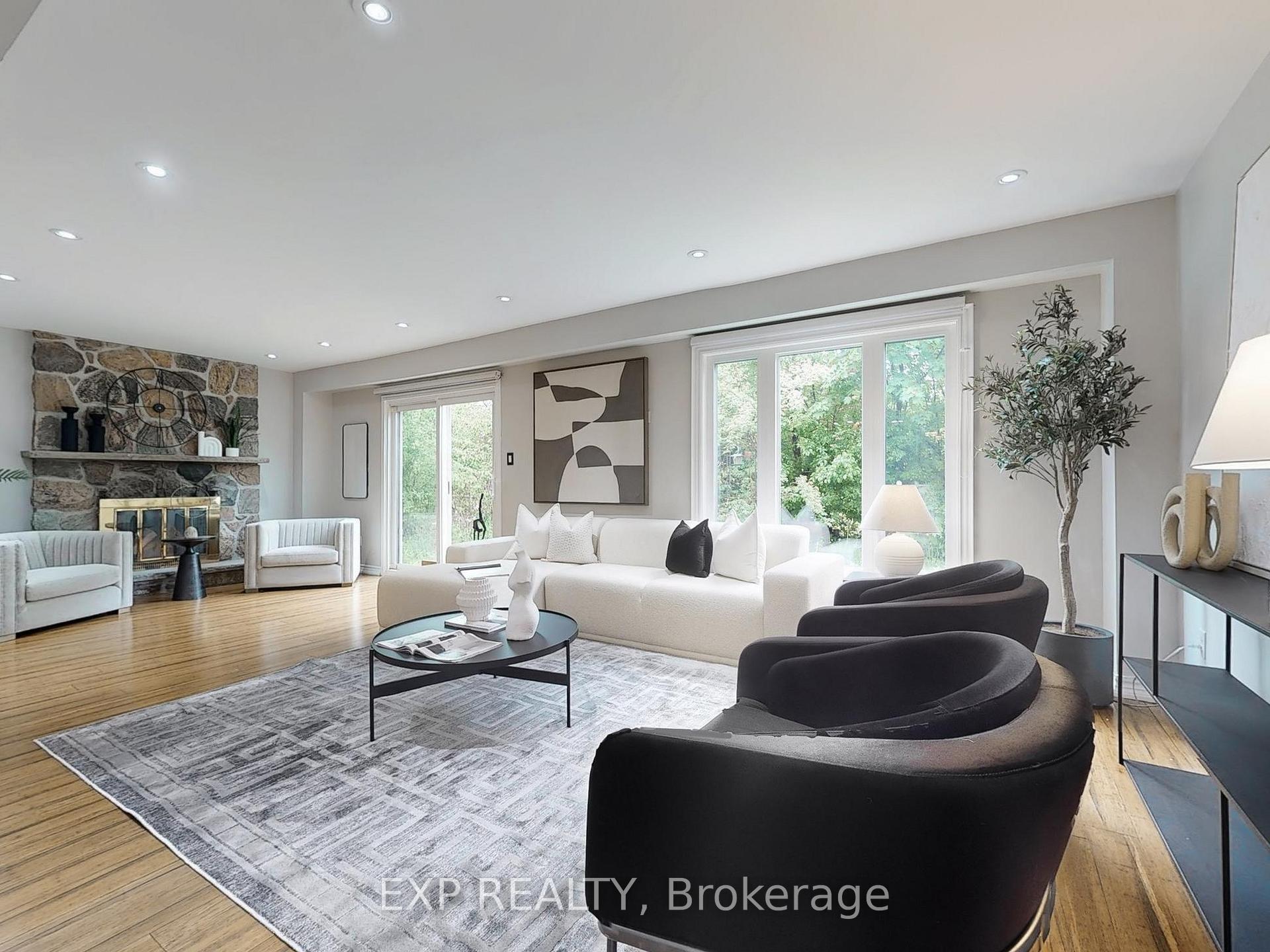 Photo de la propriété:  19 Kenscott Road  ON M1B 2L8 
