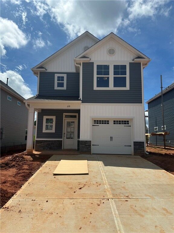 Property Photo: 219 Brown Circle SC 29642