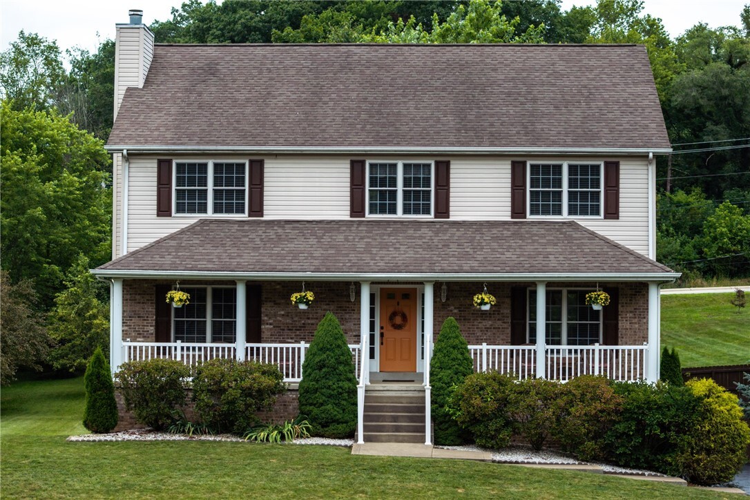 Property Photo:  405 Crestridge Dr  PA 15601 