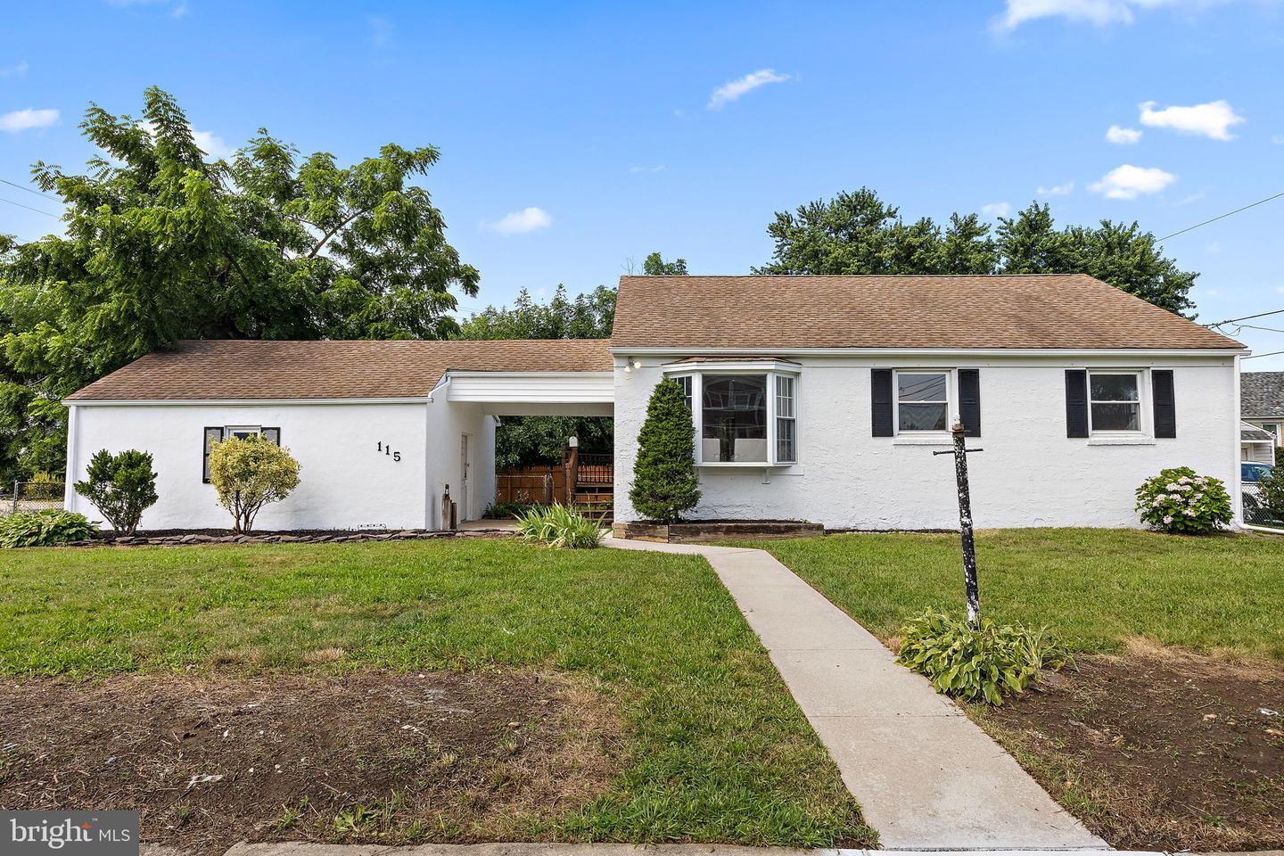 Property Photo:  115 Norwood Avenue  PA 19043 