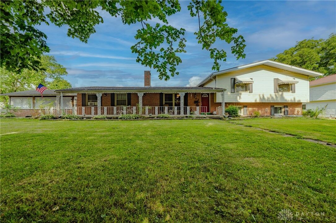 Property Photo:  302 N West Street  OH 45304 