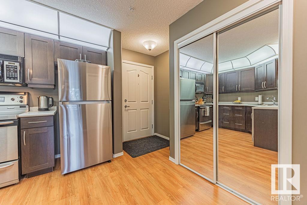 Property Photo: 9008 99 Avenue NW 222 AB T5H 4M6