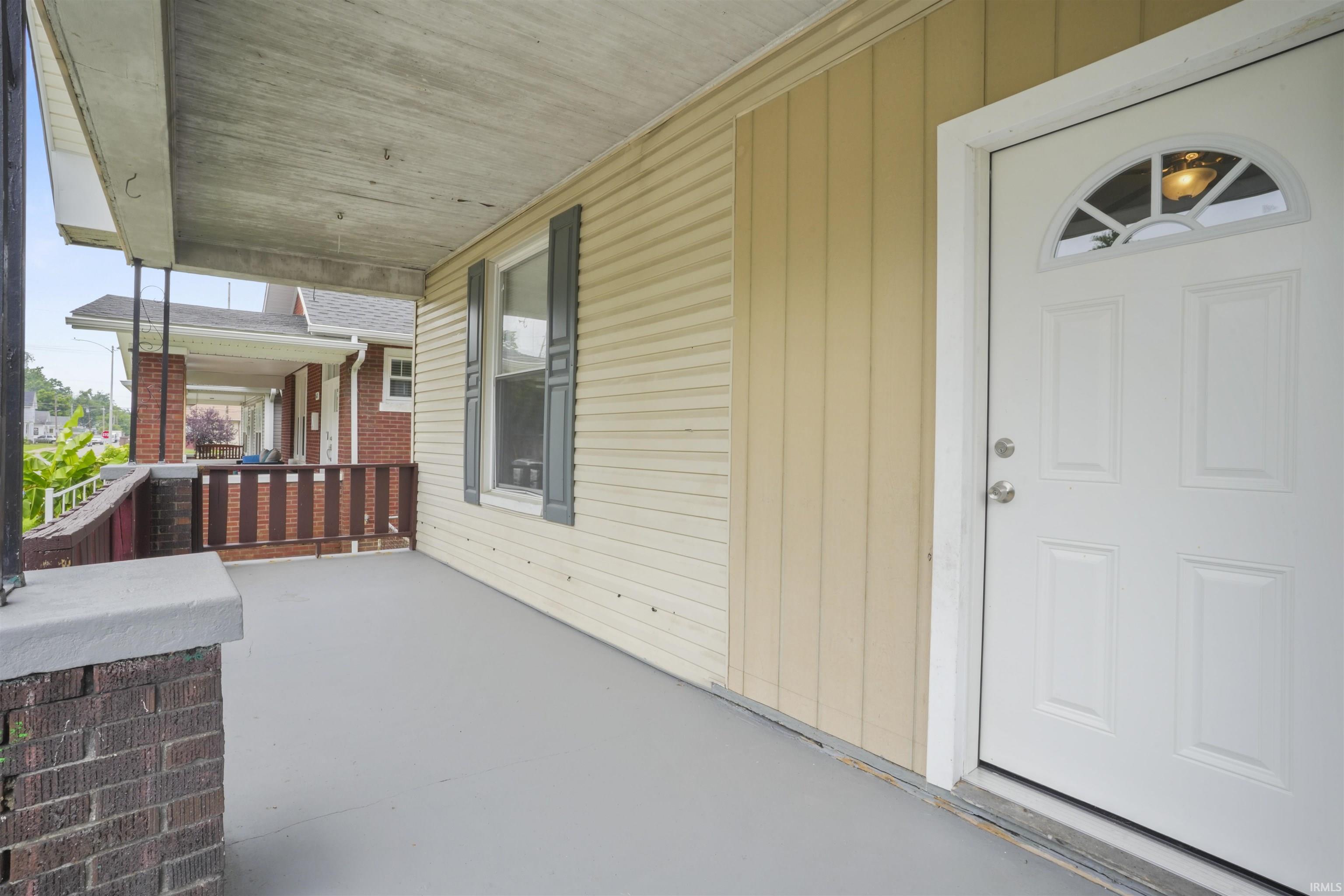 Property Photo: 620 Madison Avenue IN 47713