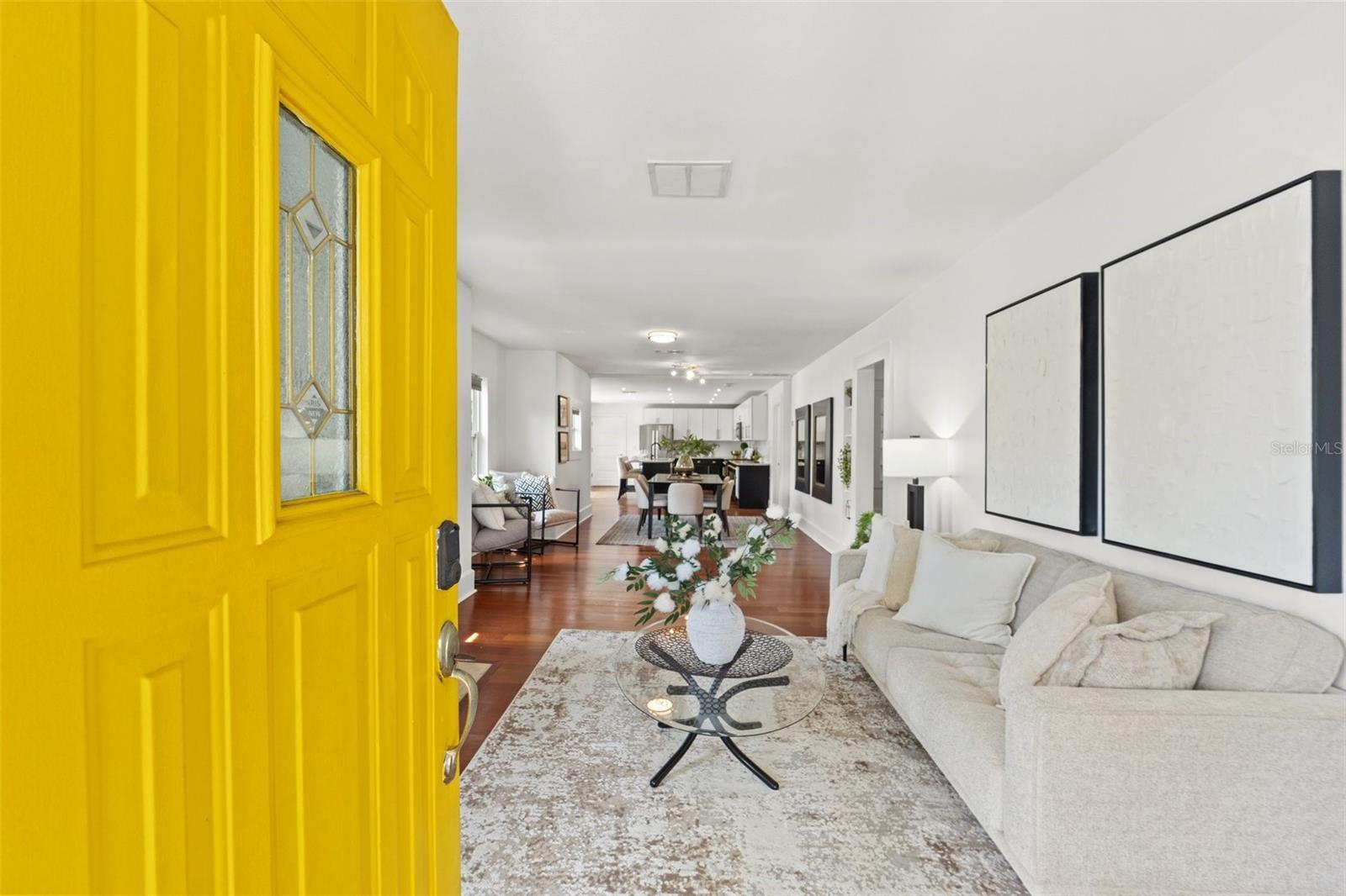 Property Photo: 3320 7th Avenue N FL 33713