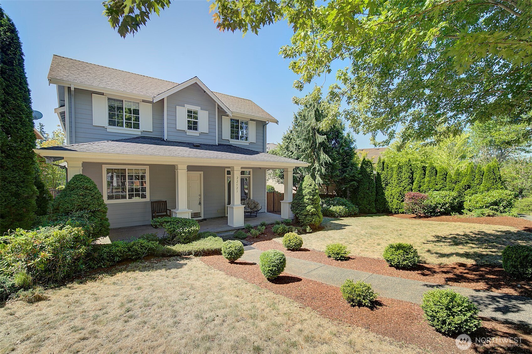 Property Photo: 22523 NE 100th Way WA 98053