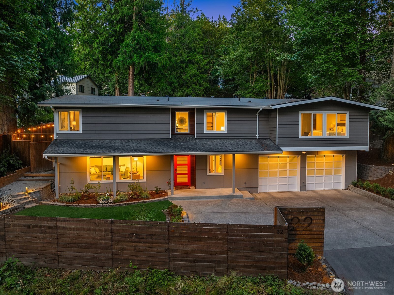 Property Photo: 22 Louis Thompson Road SE WA 98074