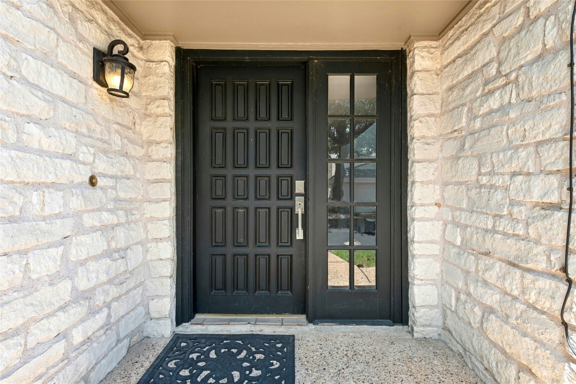 Property Photo: 103 Birdie Drive TX 78738