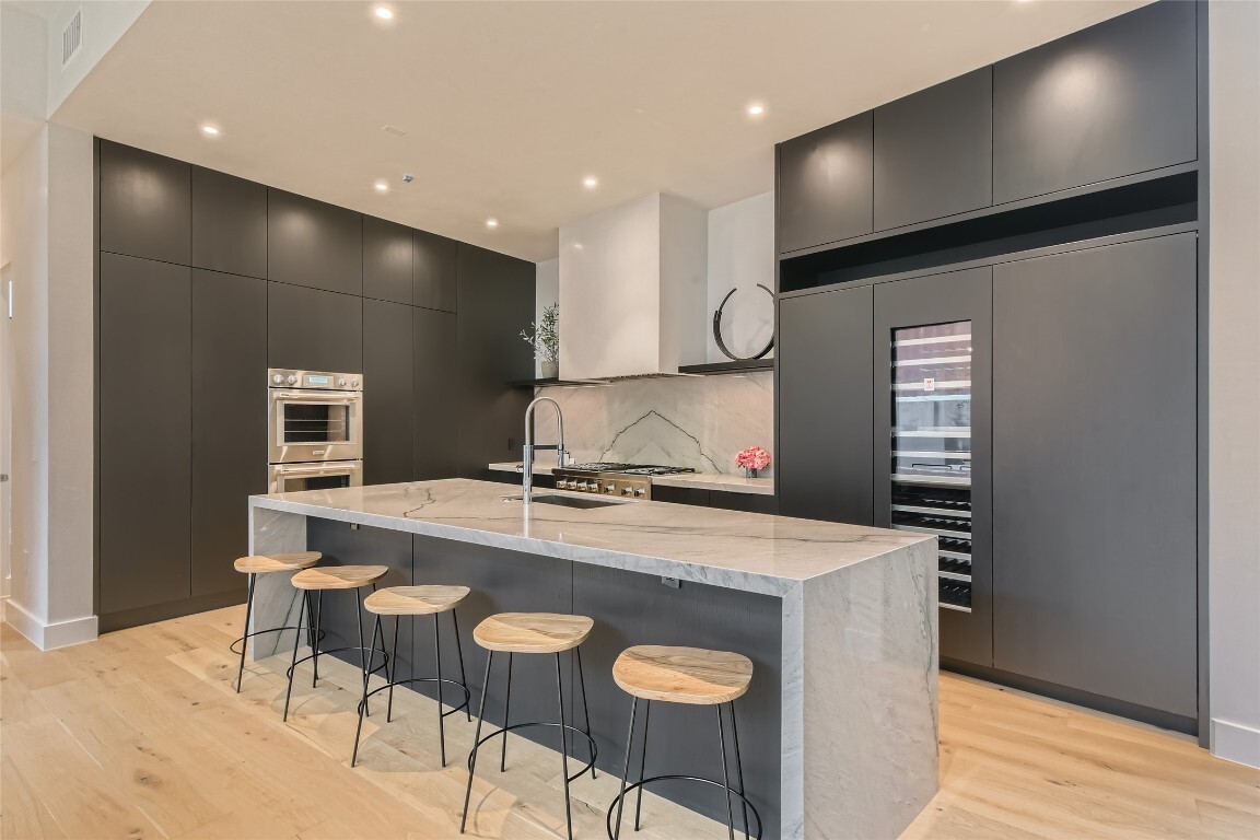 Property Photo: 1315 W 9th Street B TX 78703