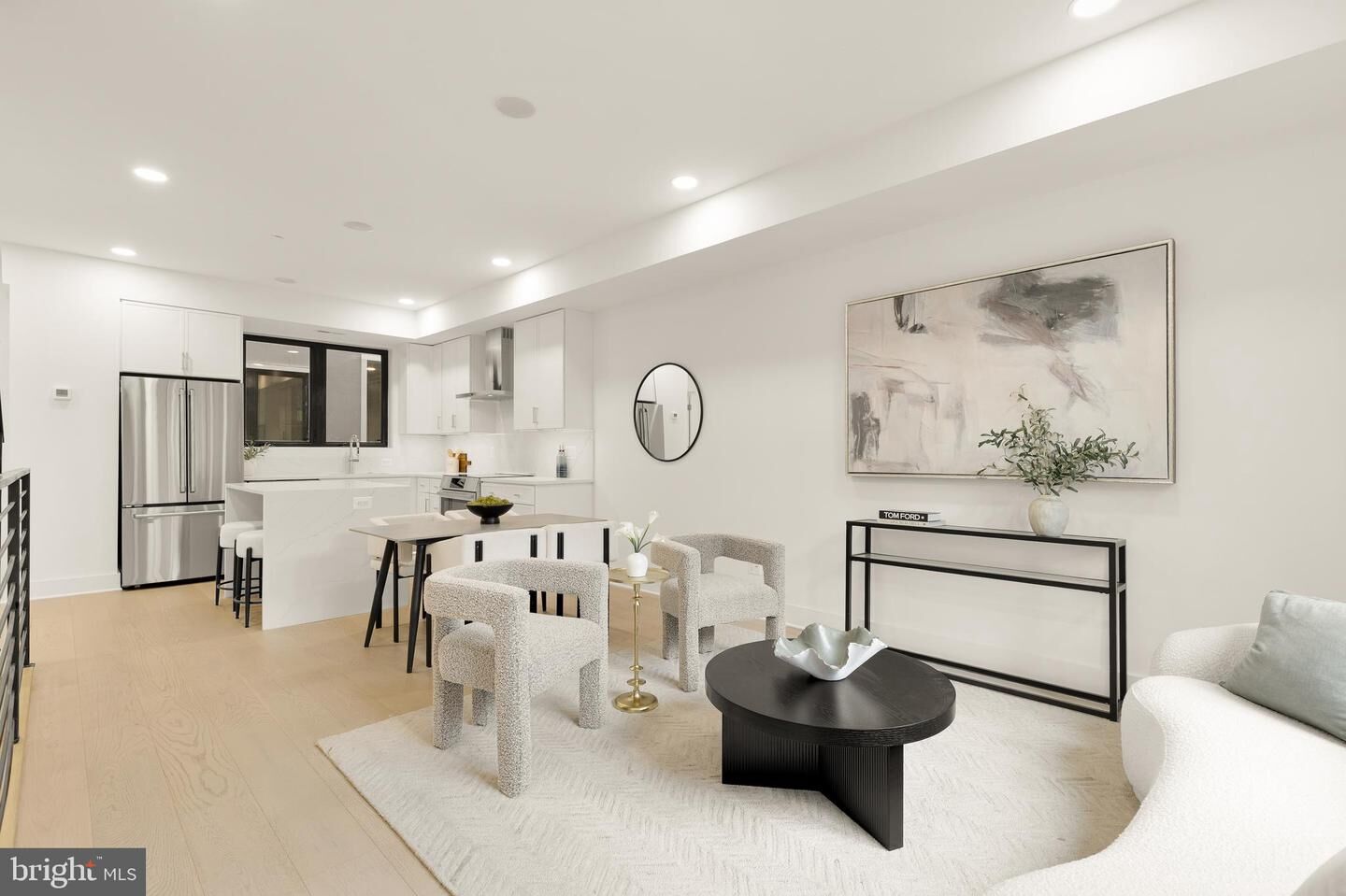 Property Photo:  509 L Street NE 4B  DC 20002 