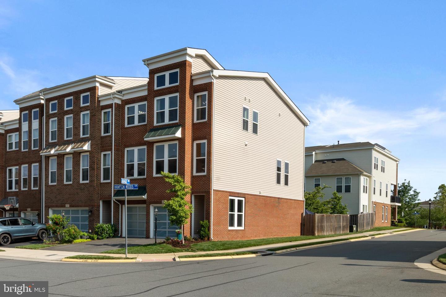 Property Photo:  42265 Hampton Woods Terrace  VA 20148 