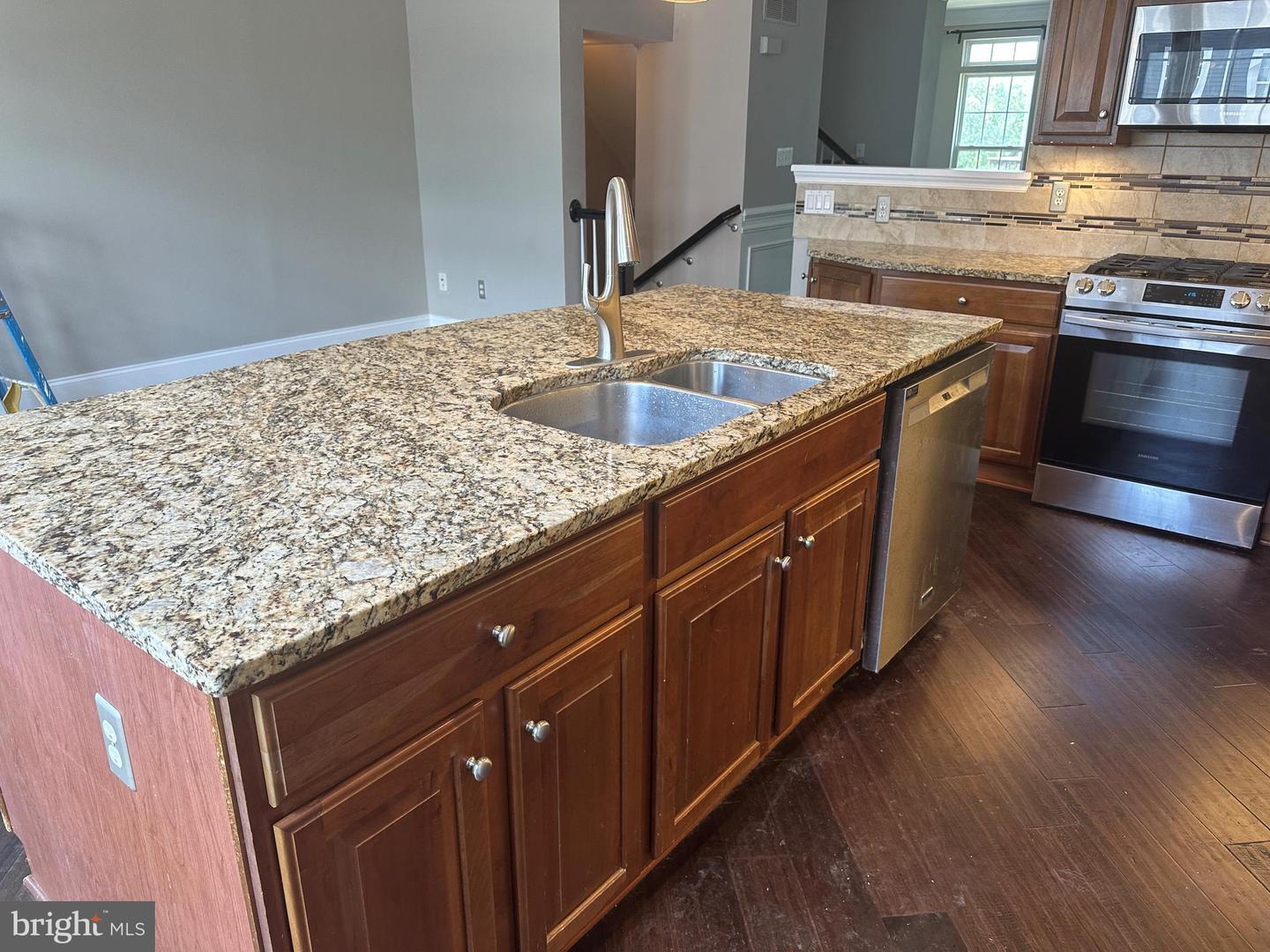 Property Photo: 15 Swan Court NJ 08075