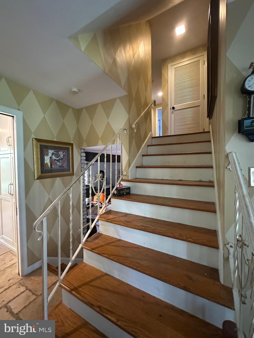 Property Photo: 1354 Country Club Drive PA 17601