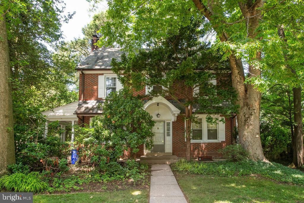 Property Photo: 103 Waverly Road PA 19095