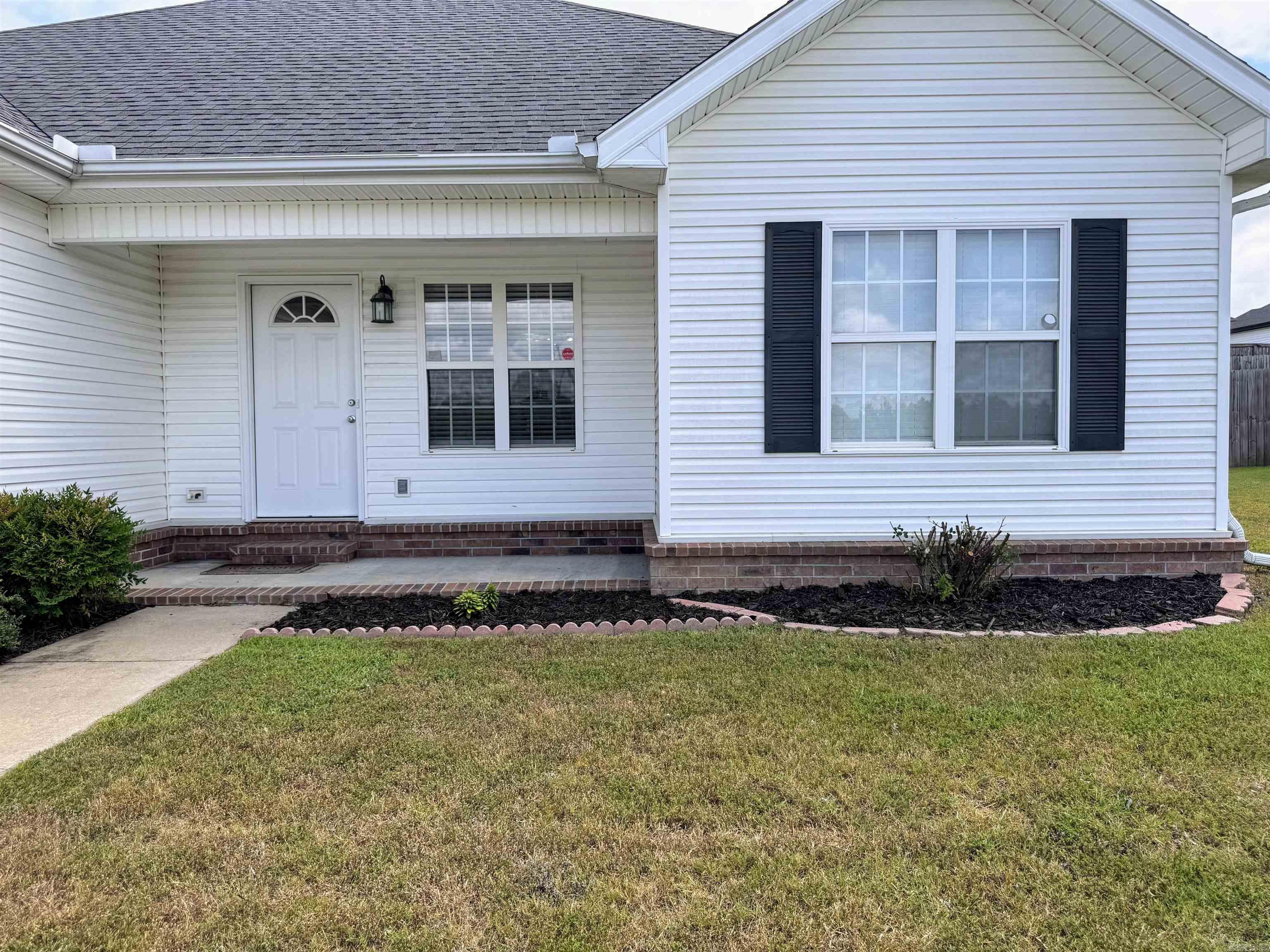 Property Photo:  129 Creek Cir  AR 72065 