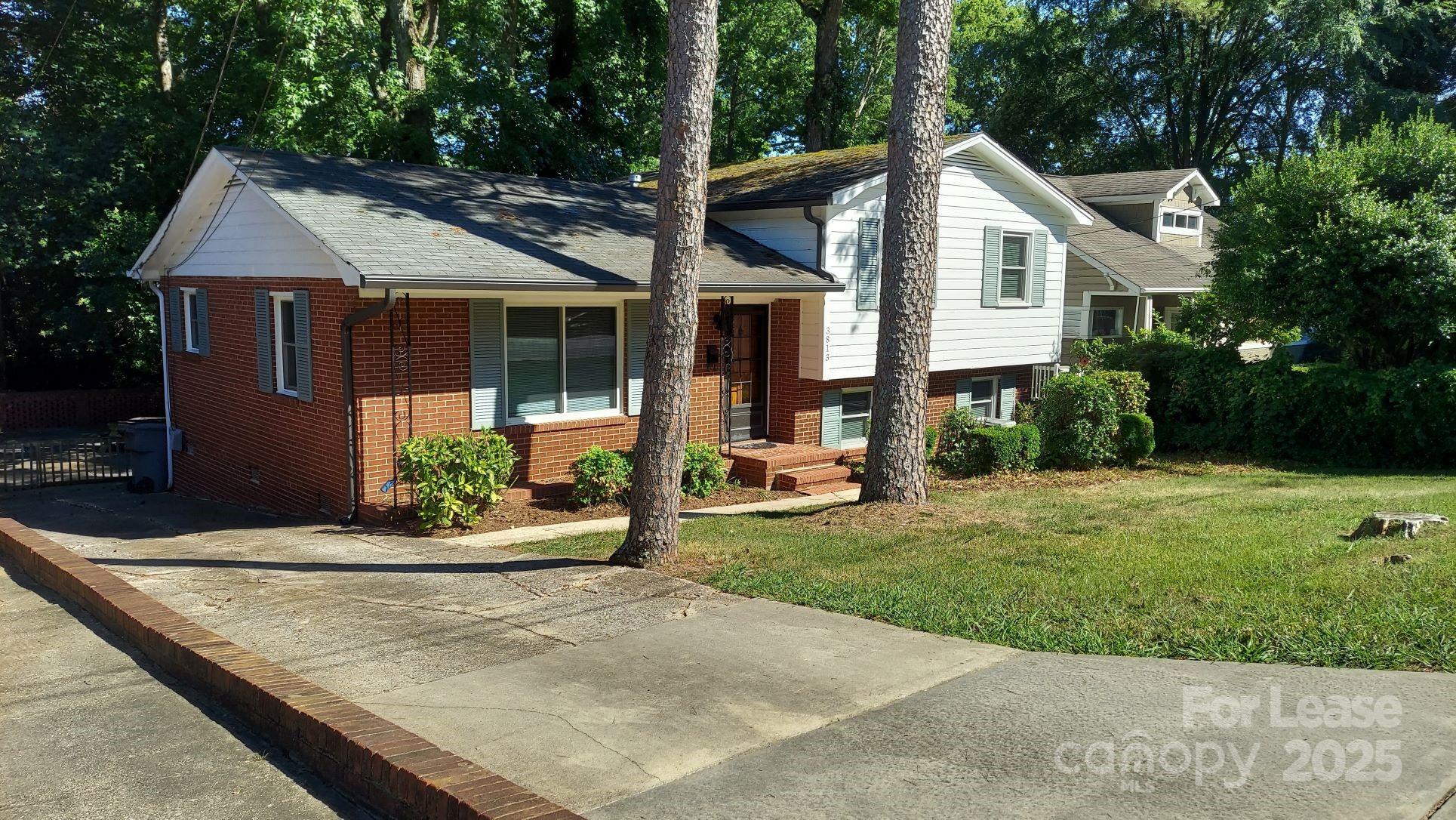 Property Photo:  3813 Selwyn Avenue  NC 28209 