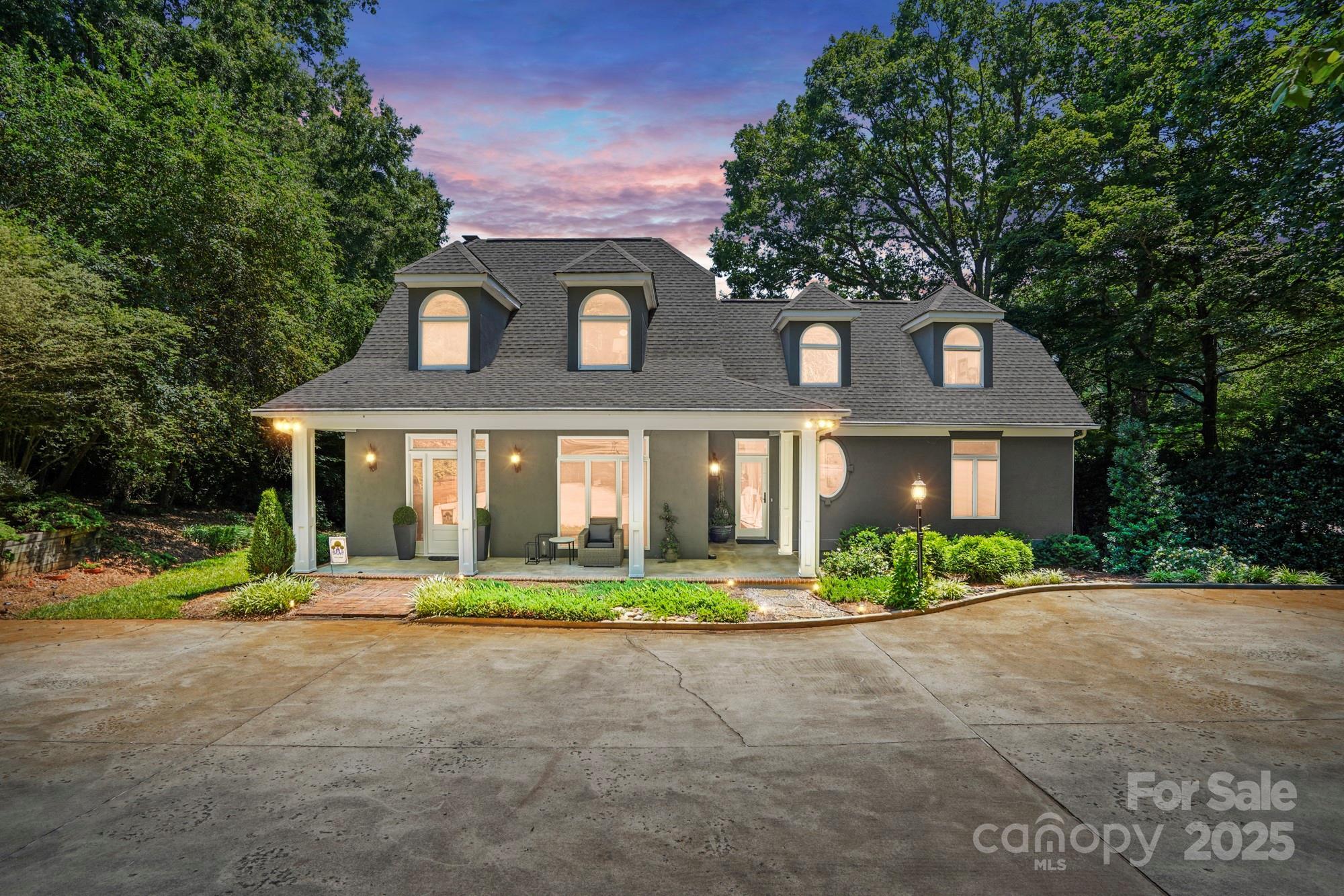 7040 Hyde Street  Sherrills Ford NC 28673 photo