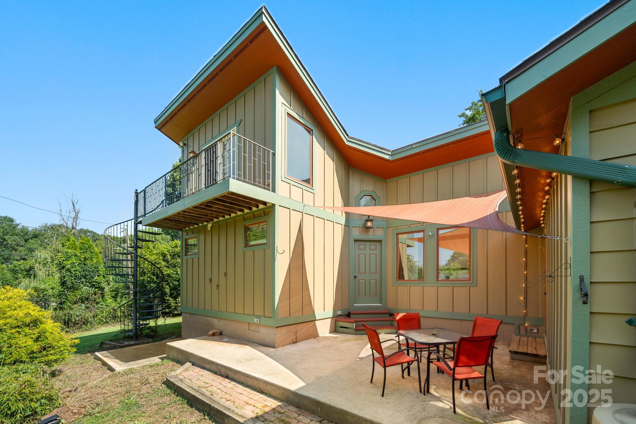Property Photo: 15 Deaver Drive NC 28806