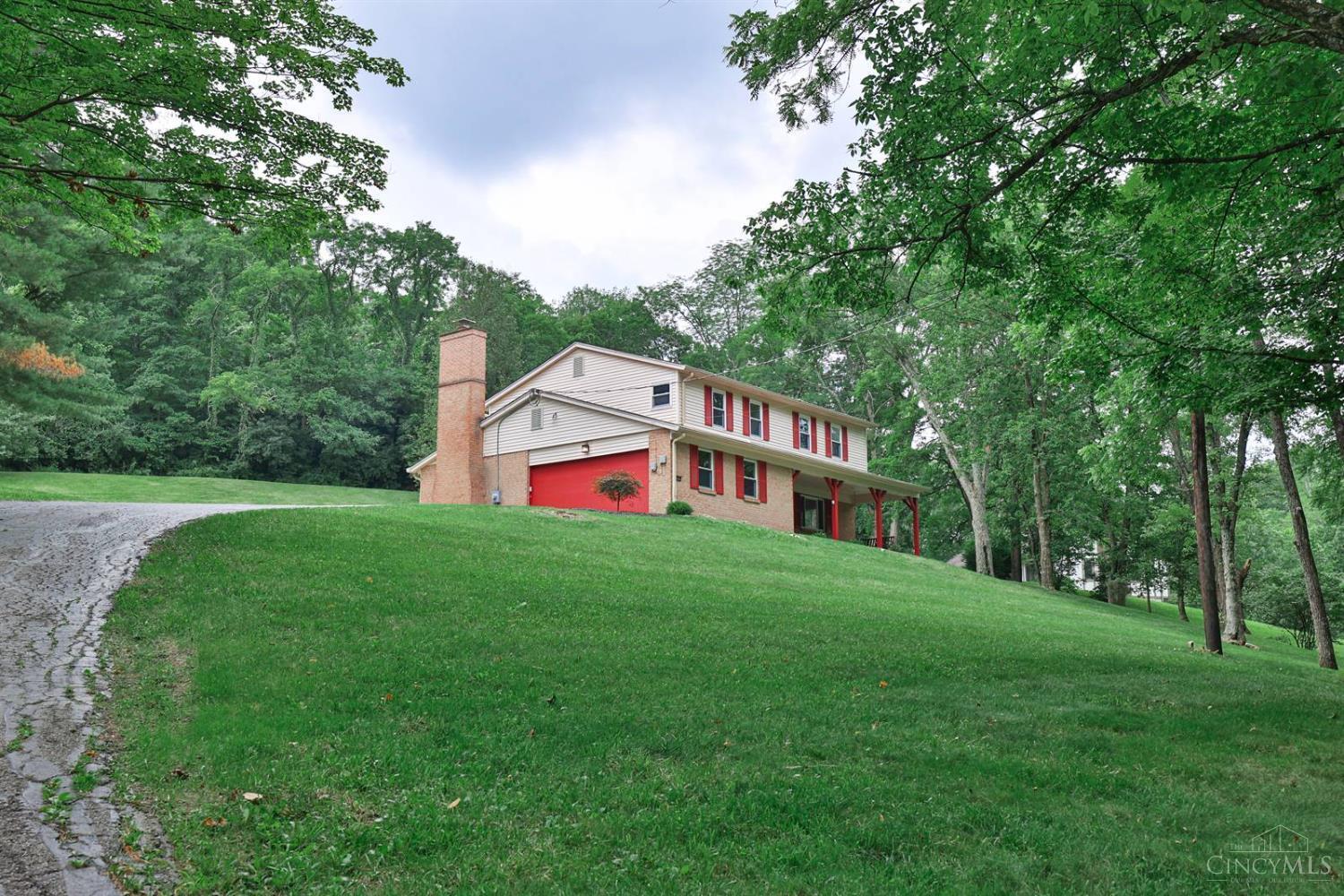 Property Photo: 6037 Dunlap Road OH 45252