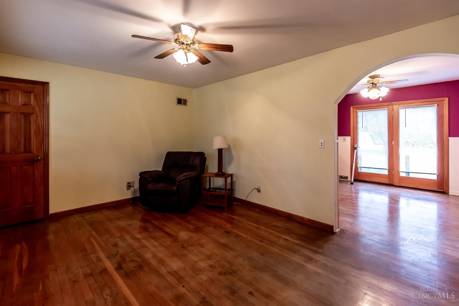 Property Photo: 800 Florence Avenue OH 45140