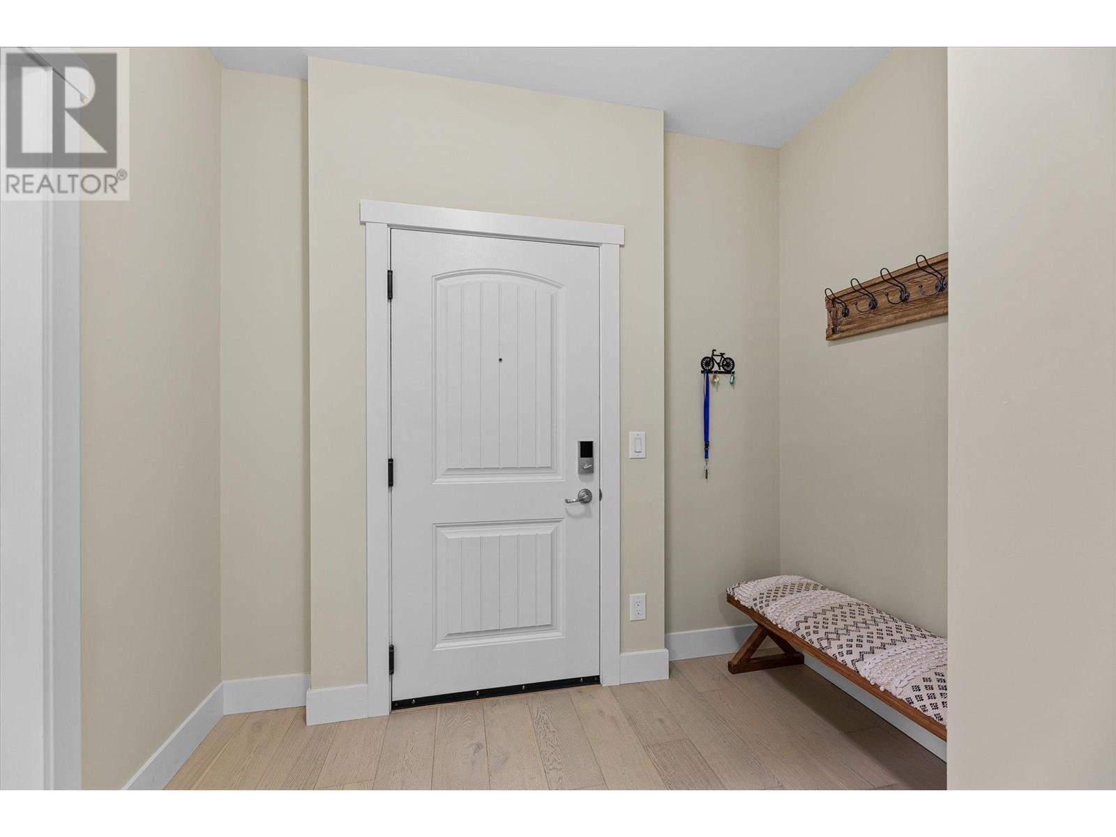 Property Photo: 3865 Truswell Road 204 BC V1W 3K9