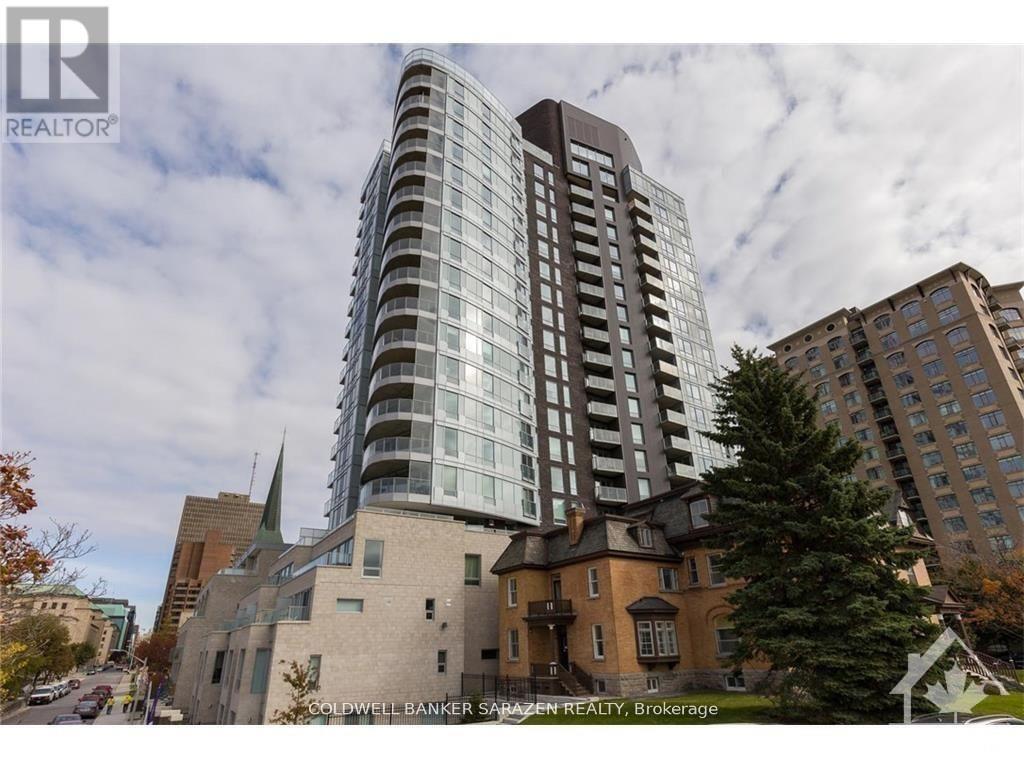 Property Photo:  428 Sparks Street 1801  ON K1R 0B3 