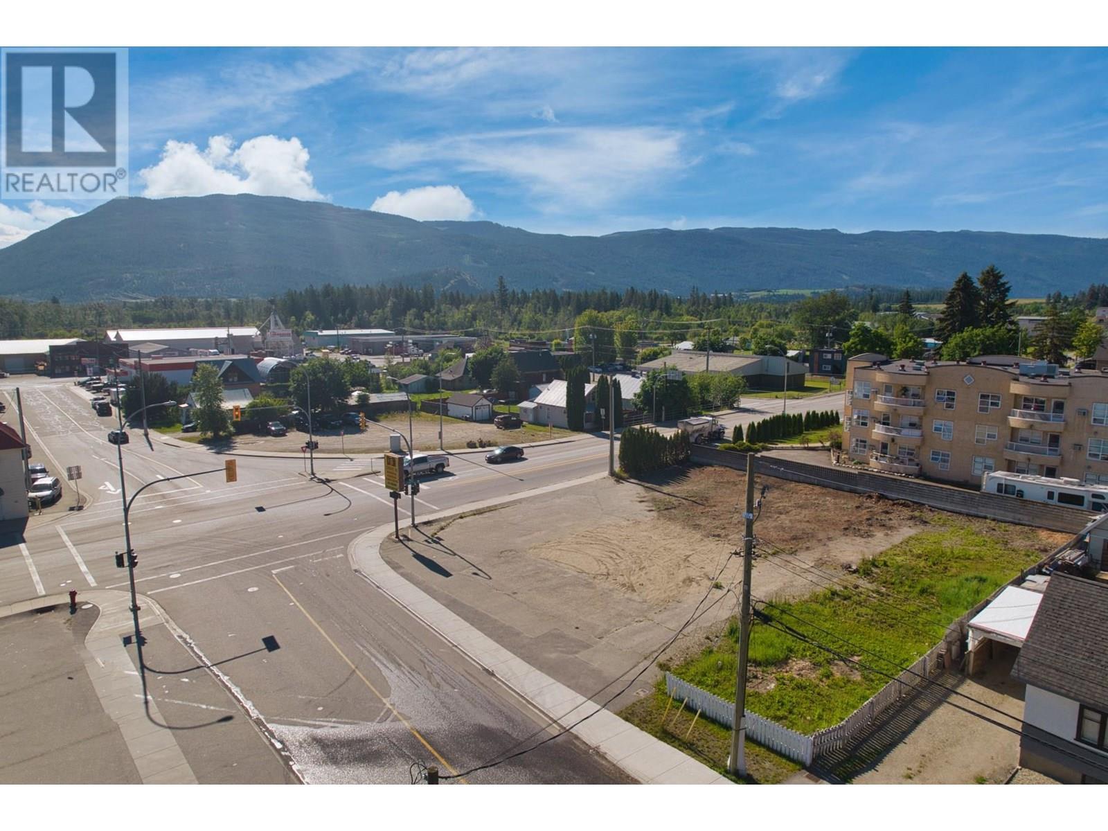 606 George Street  Enderby BC V0E 1V1 photo