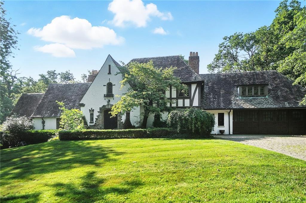 Property Photo:  715 E Schantz Avenue  OH 45419 