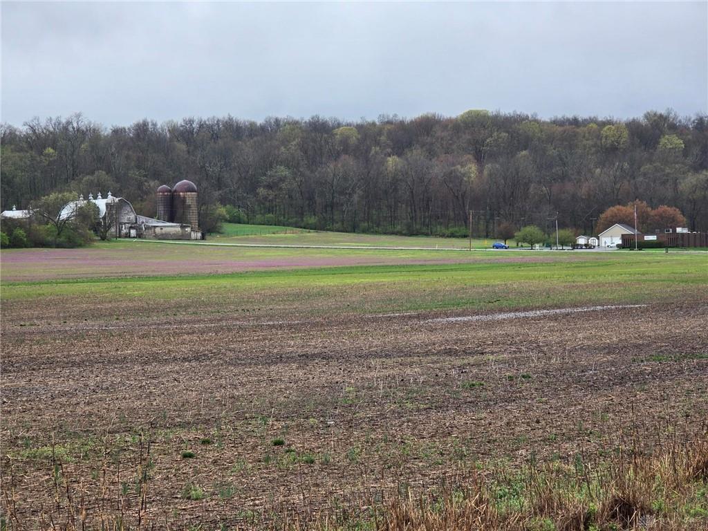 Property Photo:  331 N Valley Road  OH 45385 