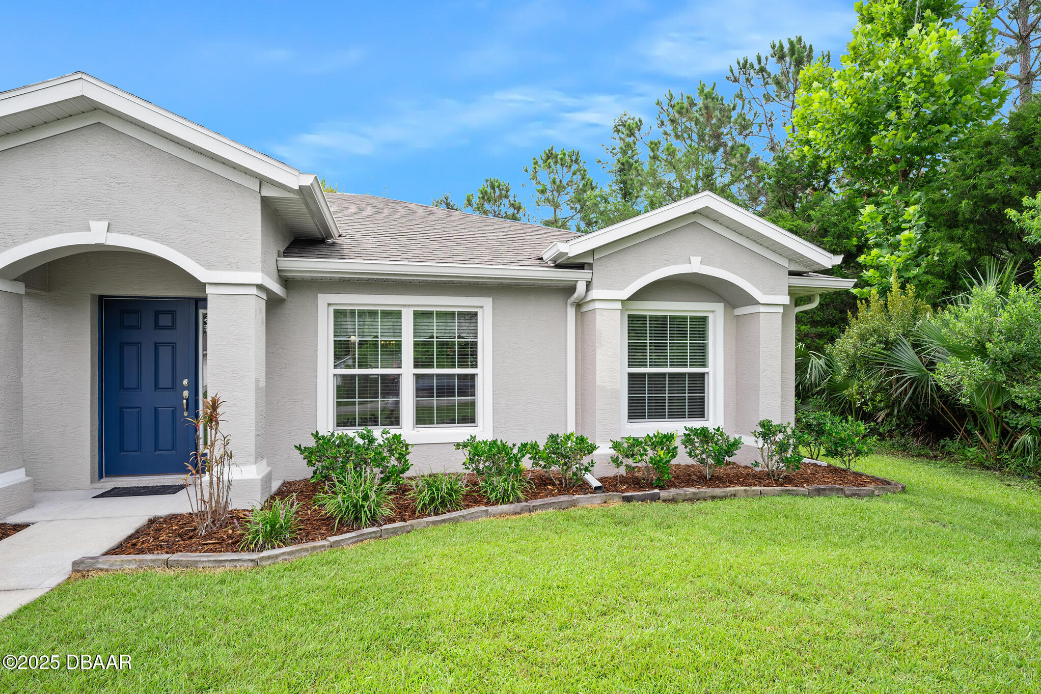 Property Photo:  118 Bird Of Paradise Drive  FL 32137 