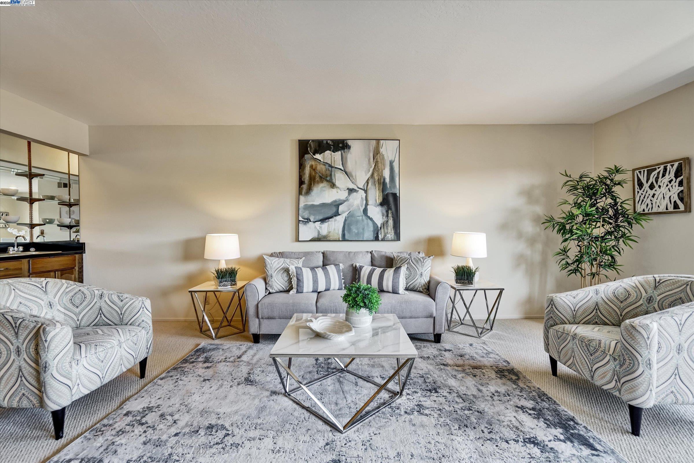 Property Photo:  499 Estudillo Ave 302  CA 94577 