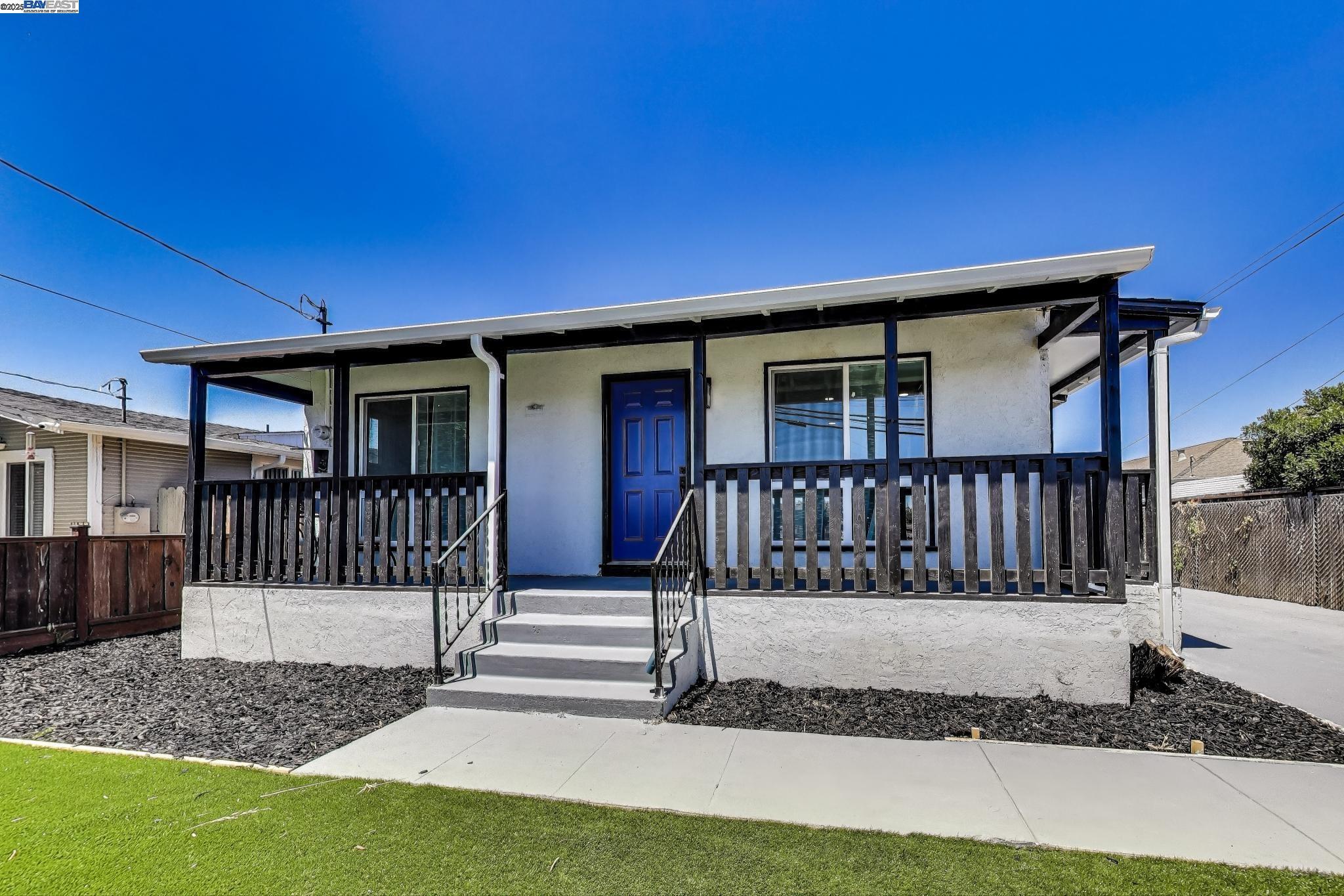 Property Photo: 959 Folsom Ave CA 94544