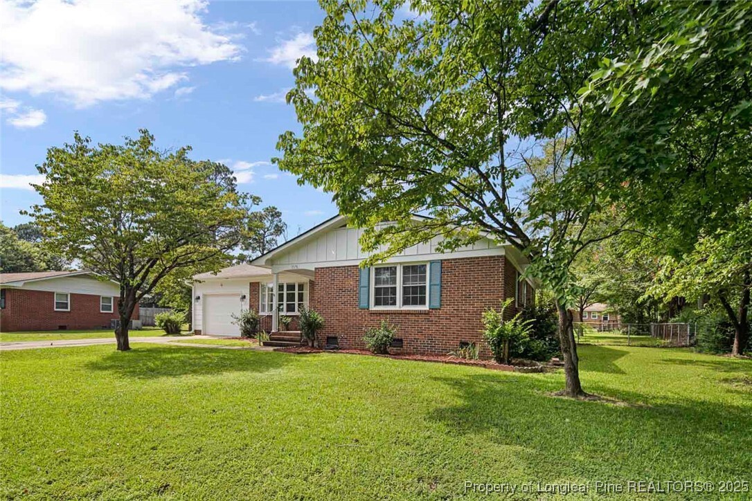 Property Photo: 7526 Overbrook Drive NC 28303