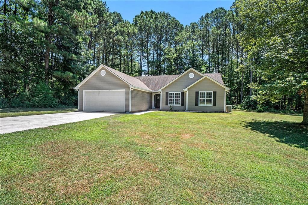 Property Photo:  200 Richmond Hill Road  GA 30655 