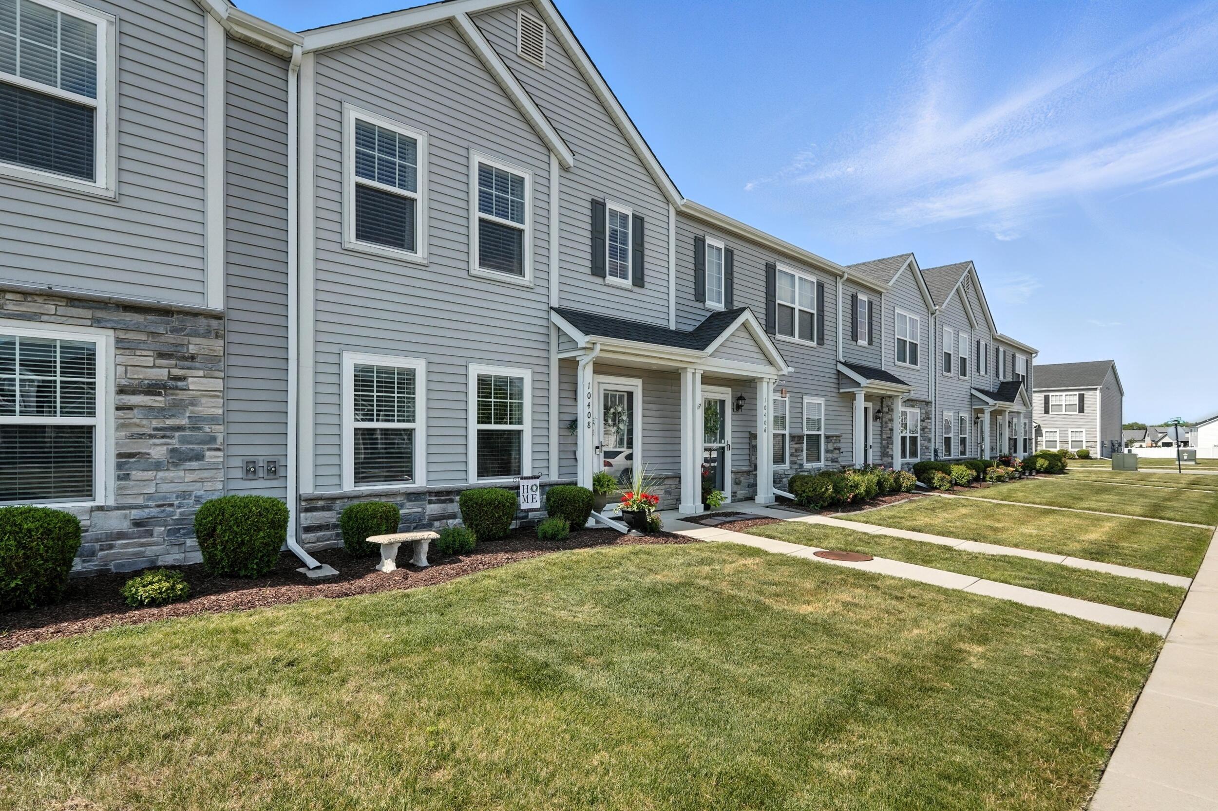 Property Photo: 10408 Richmond Avenue IN 46303