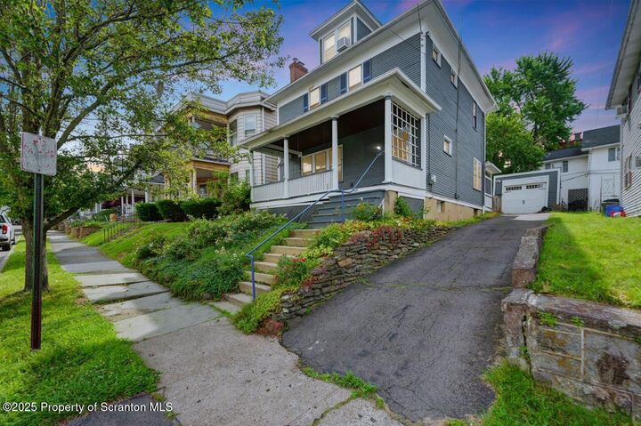 908 Prescott Avenue  Scranton PA 18510 photo