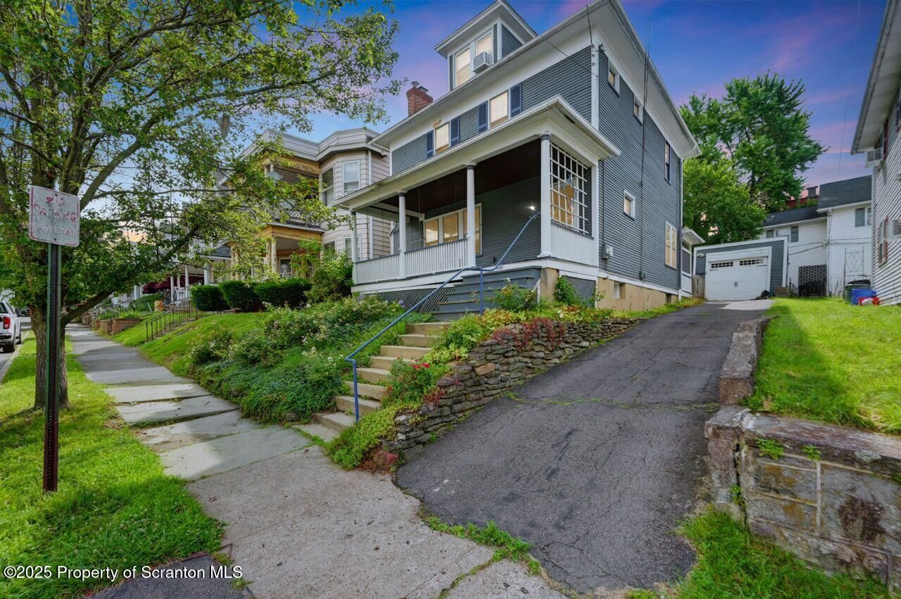 Property Photo:  908 Prescott Avenue  PA 18510 