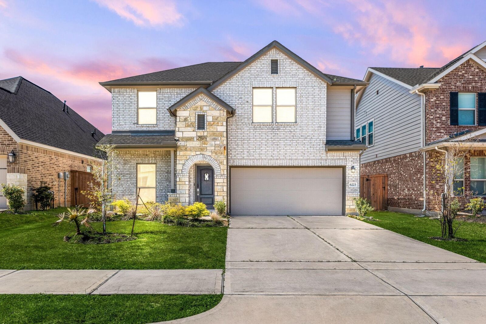 Property Photo: 6223 Milbridge Creek Lane TX 77493