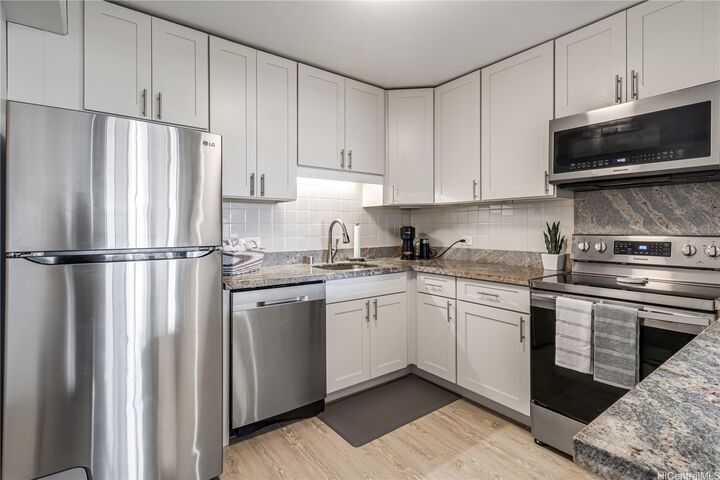 Property Photo: 1860 Ala Moana Boulevard 1208 HI 96815