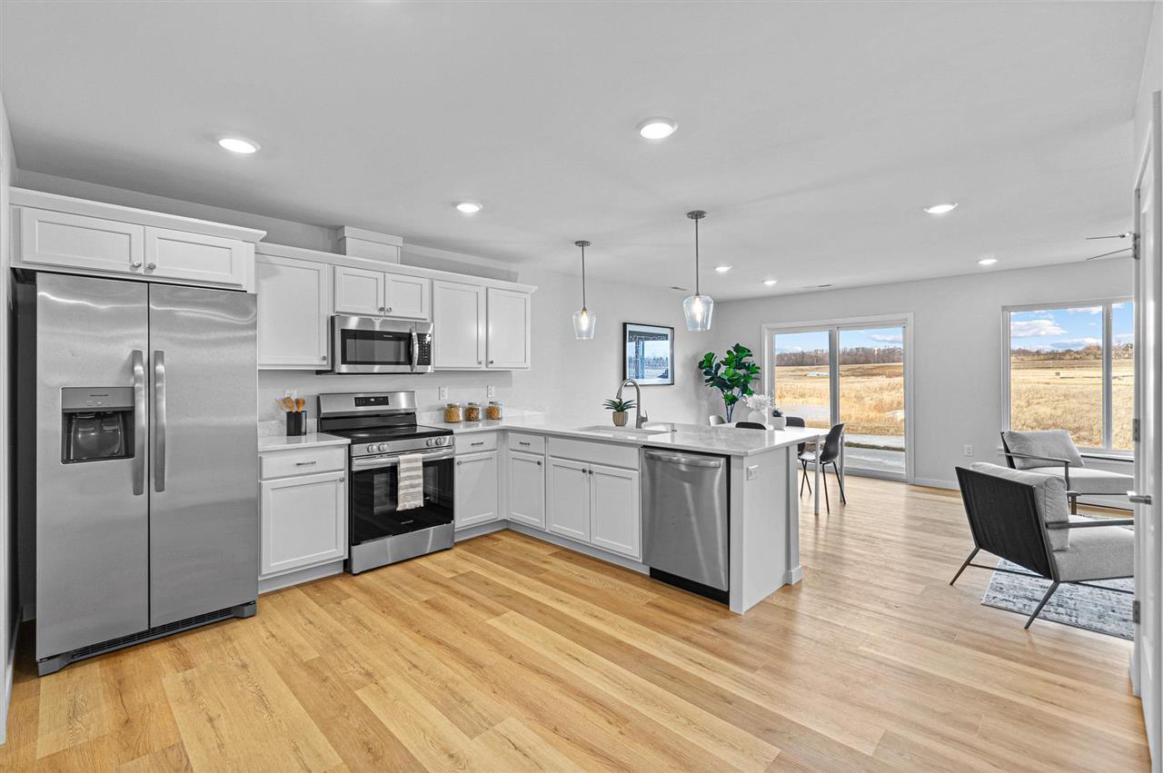 Property Photo: 3450 Holderness Rd IA 52241
