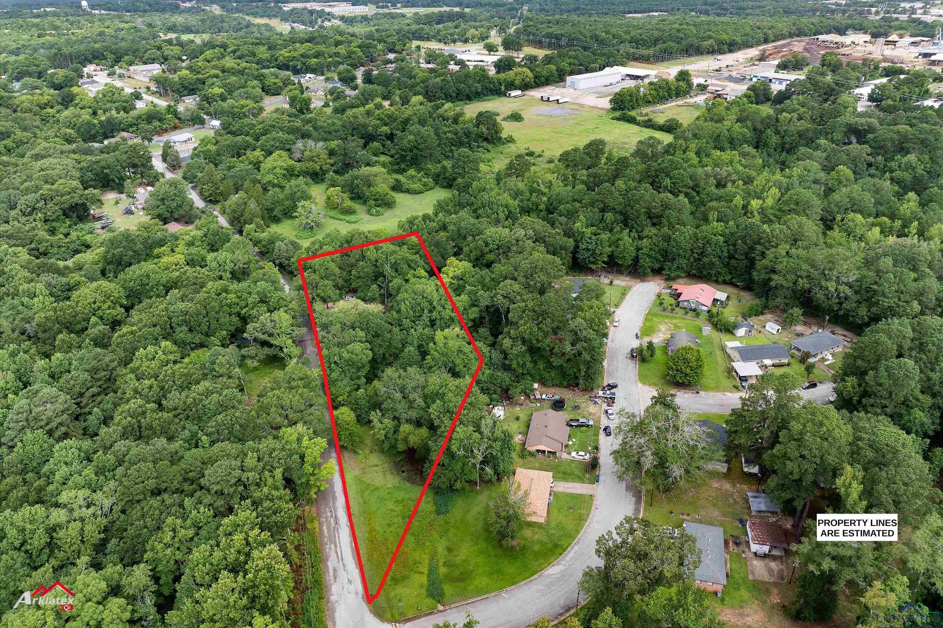 Property Photo: 200 Jenkins St TX 75652