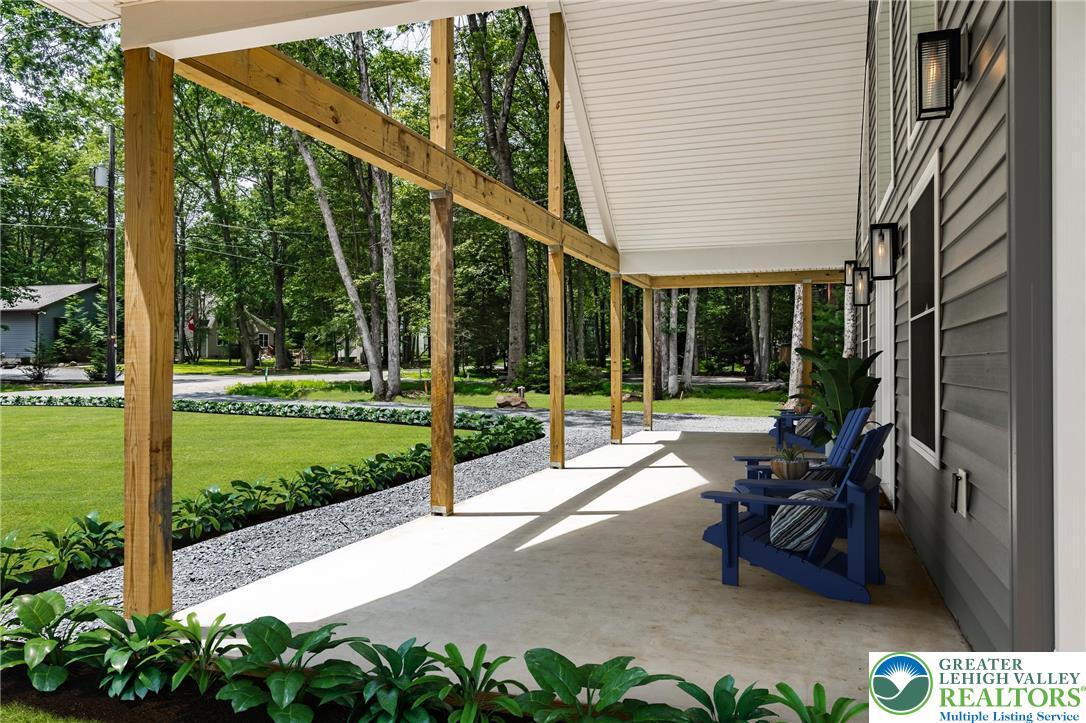 Property Photo: 21 Wilde Glen PA 18210